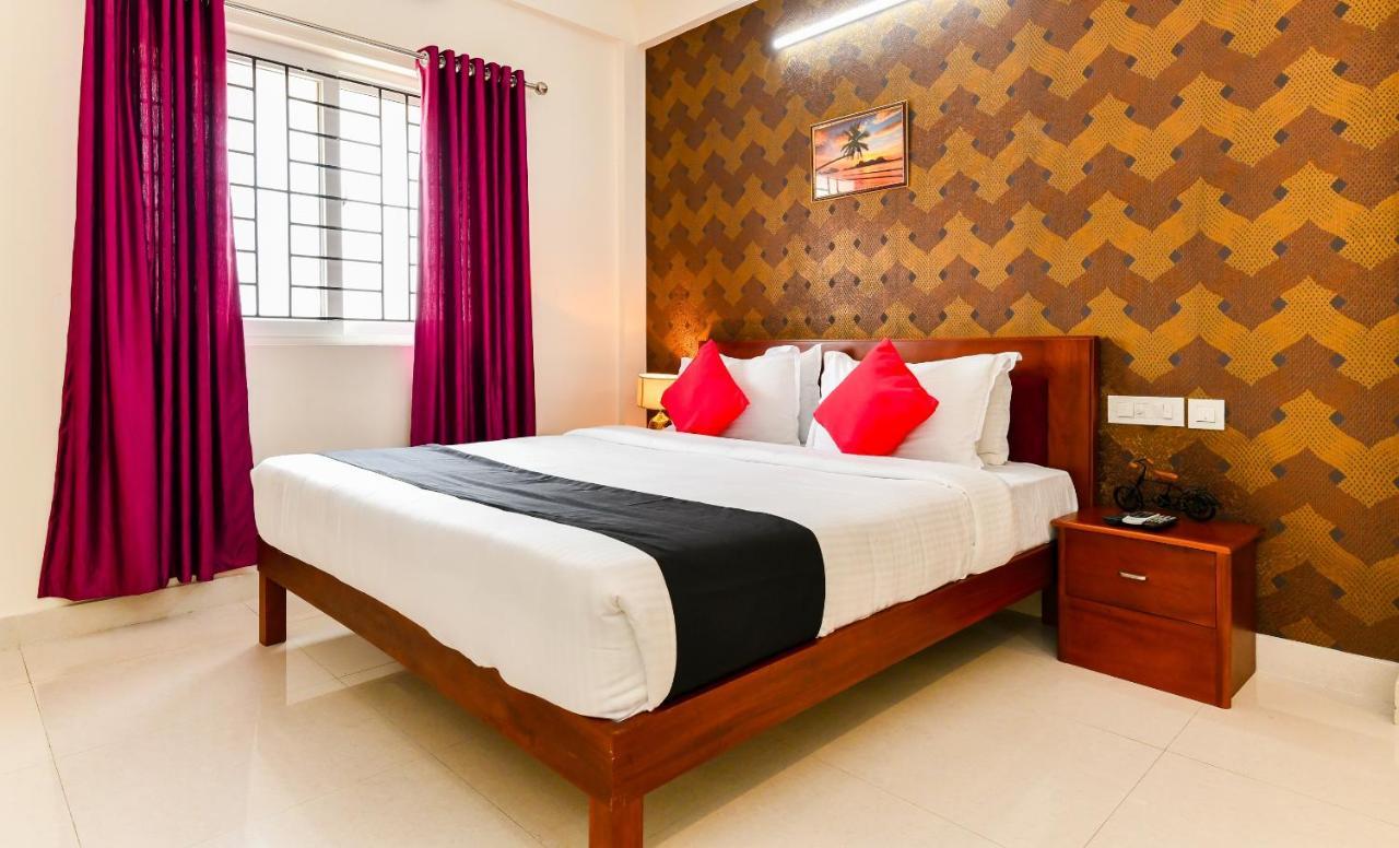 Hotel Hilite Inn Kochi Exteriör bild