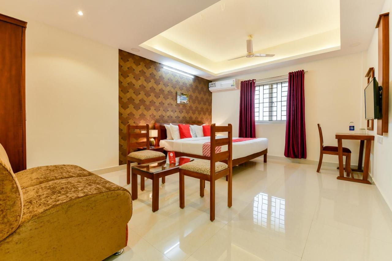 Hotel Hilite Inn Kochi Exteriör bild
