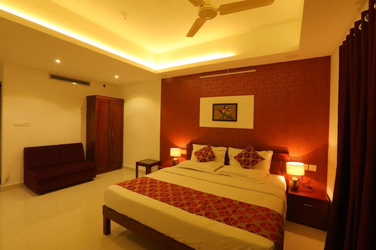 Hotel Hilite Inn Kochi Exteriör bild