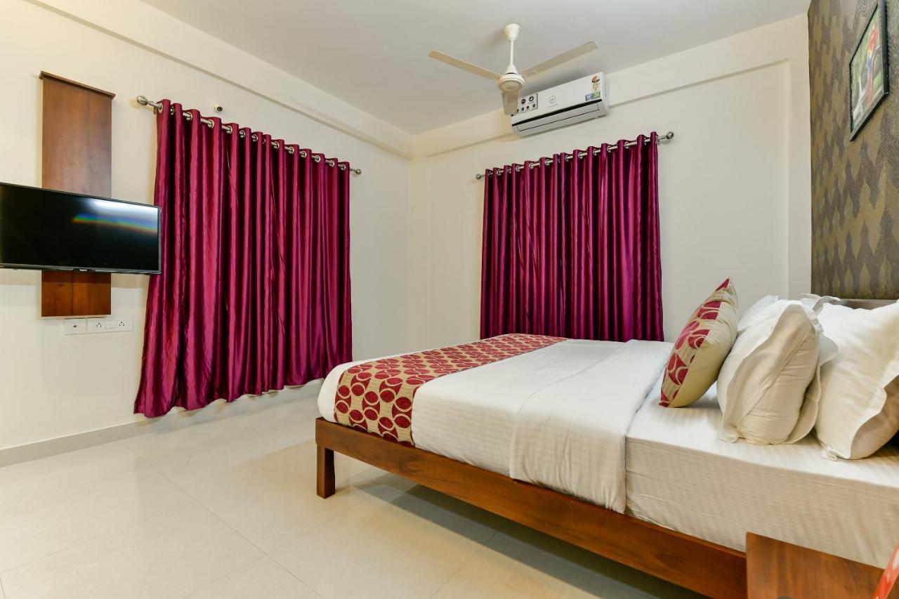 Hotel Hilite Inn Kochi Exteriör bild