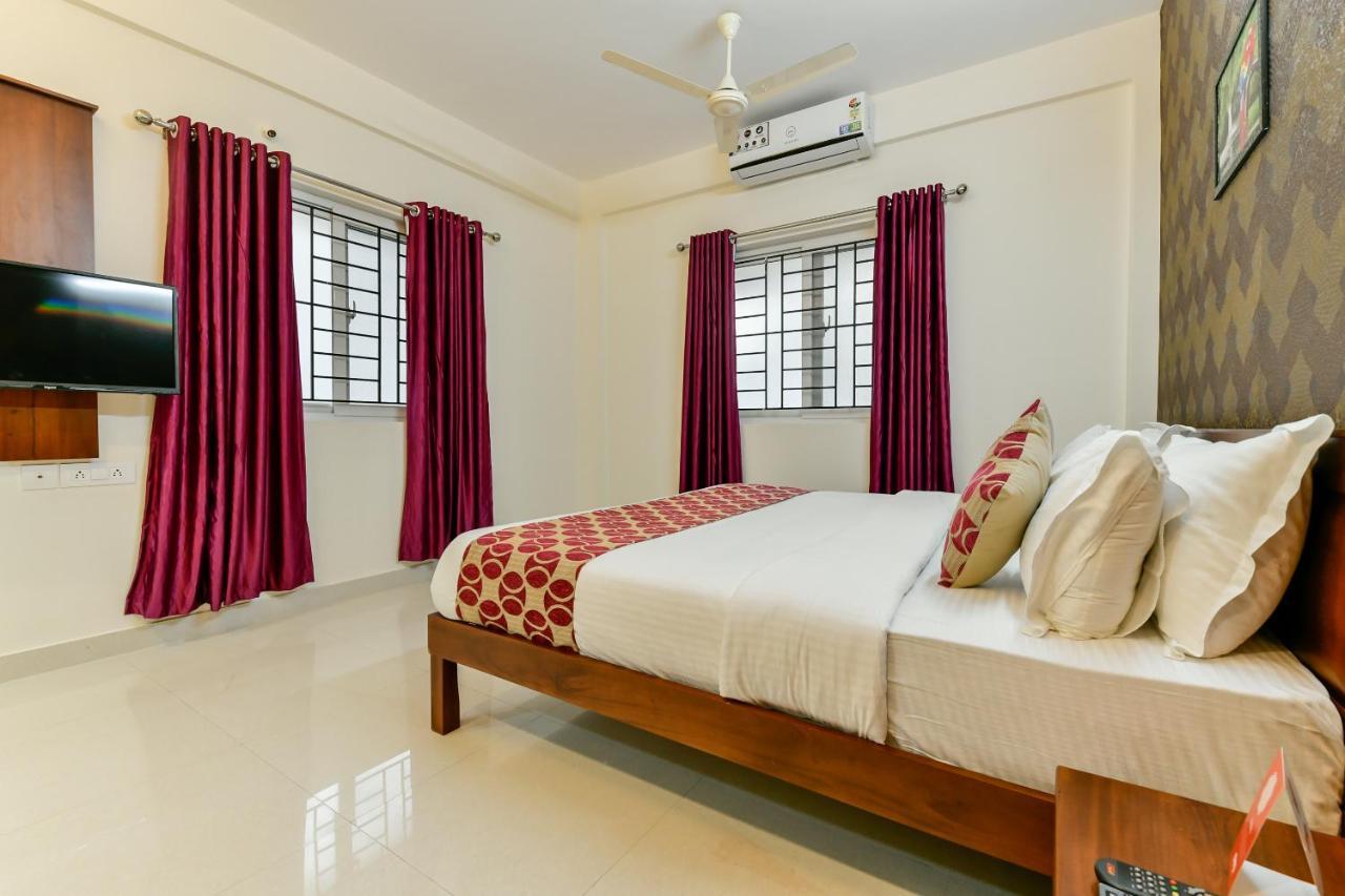 Hotel Hilite Inn Kochi Exteriör bild