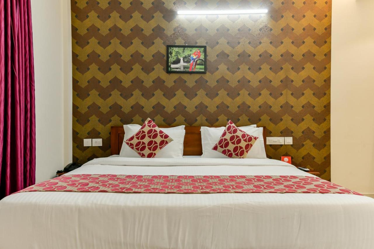 Hotel Hilite Inn Kochi Exteriör bild