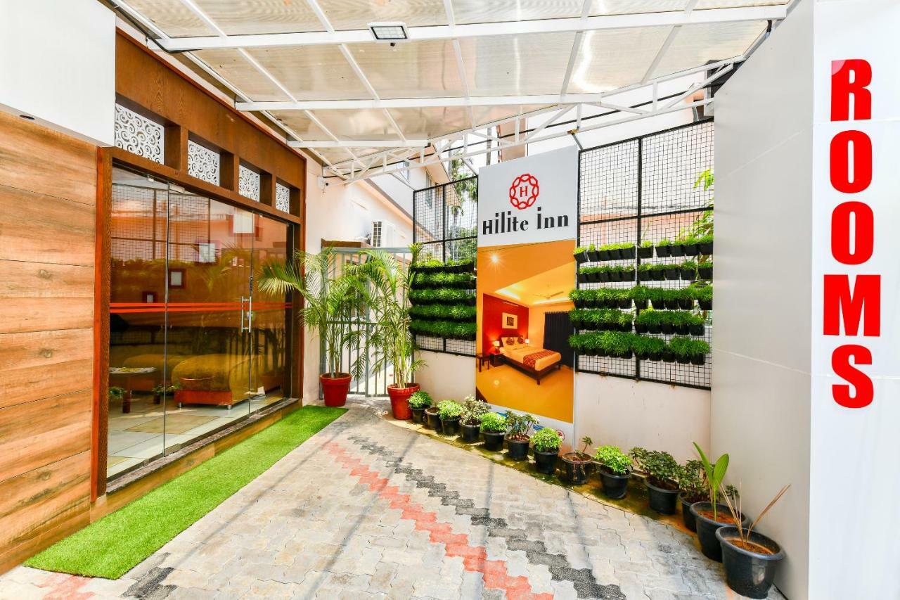 Hotel Hilite Inn Kochi Exteriör bild