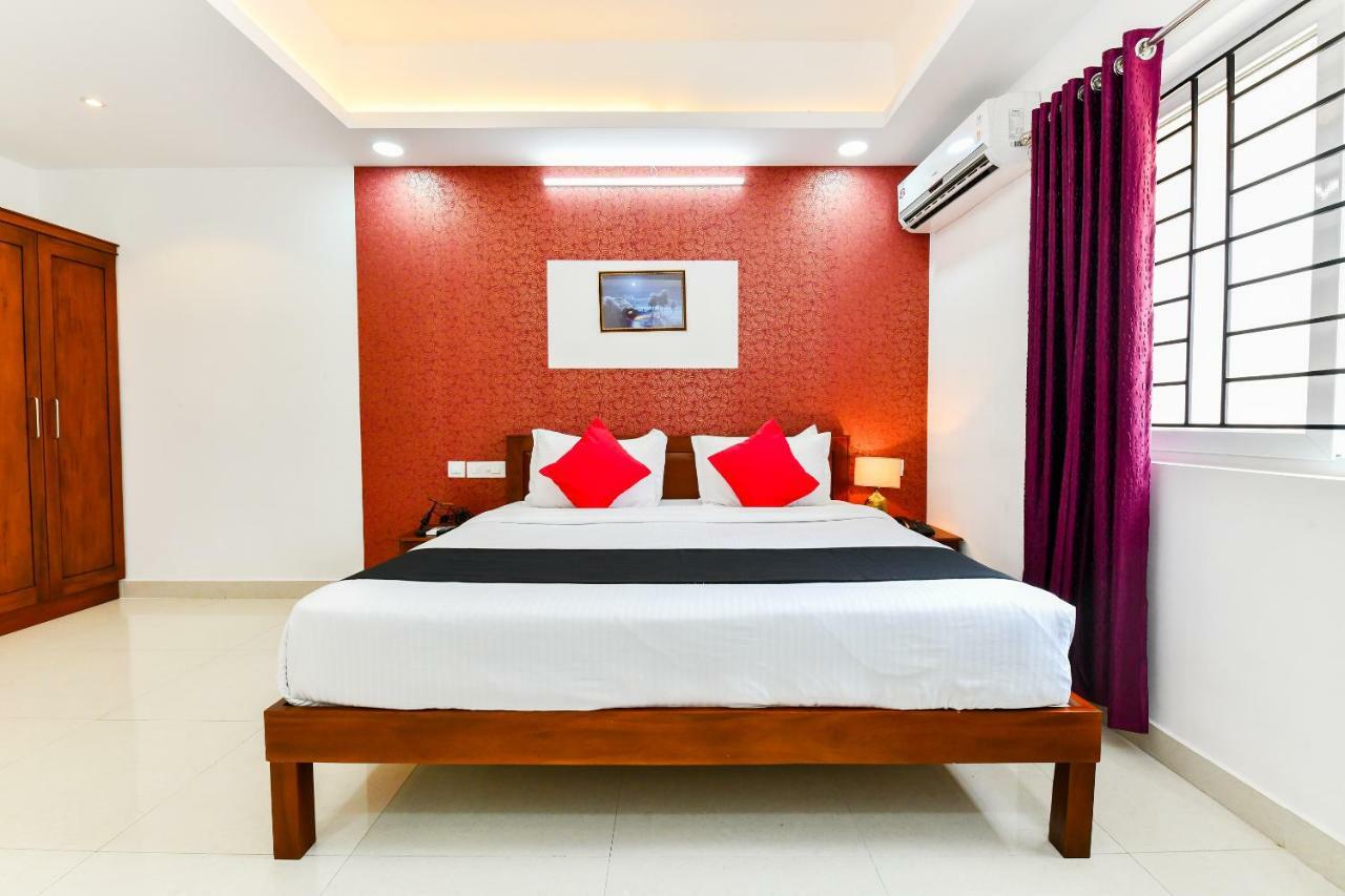 Hotel Hilite Inn Kochi Exteriör bild
